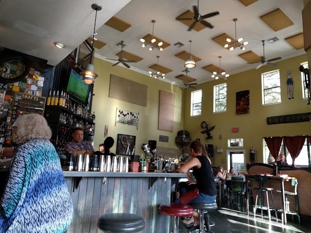 Ella's Americana Folk Art Cafe